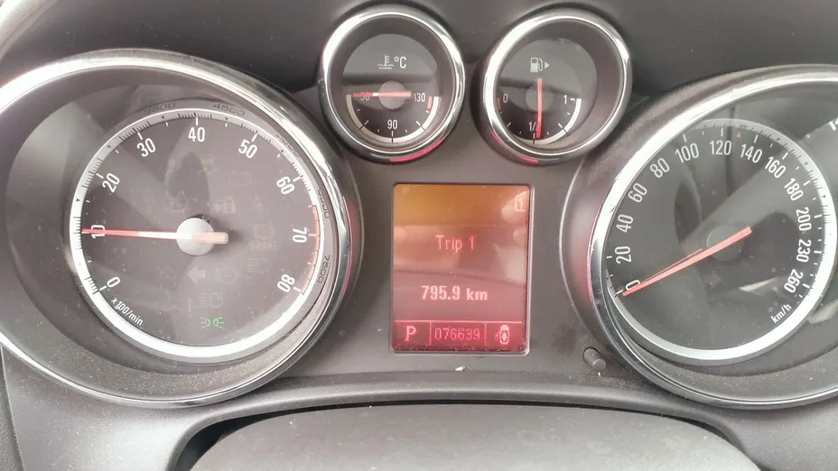 OPEL Astra -