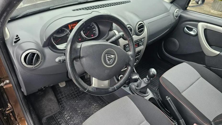 DACIA Duster -