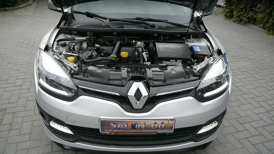 RENAULT Megane -