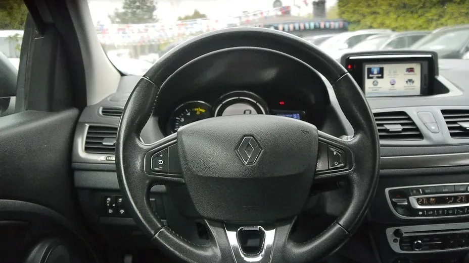 RENAULT Megane -