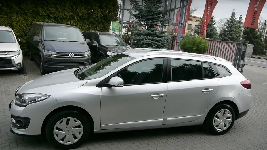 RENAULT Megane -