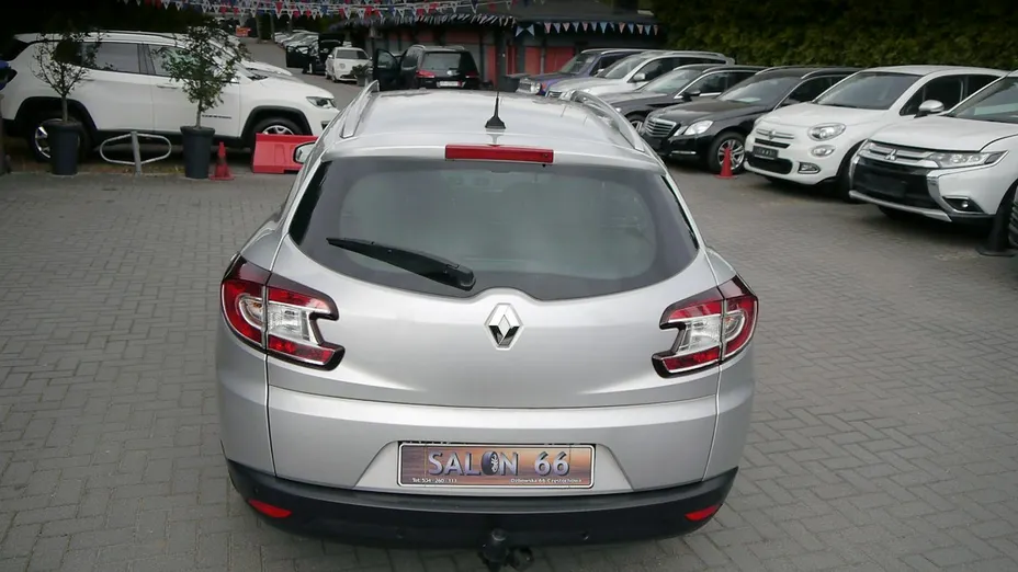 RENAULT Megane -