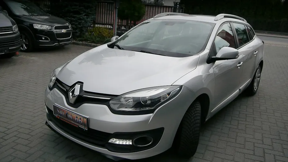 RENAULT Megane -
