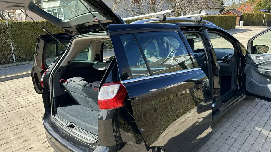FORD C-MAX -