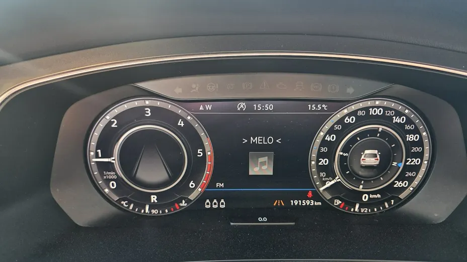 VOLKSWAGEN Tiguan -