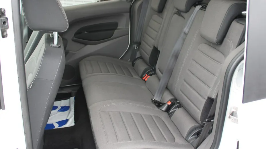 FORD Tourneo Connect -