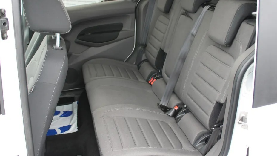 FORD Tourneo Connect -