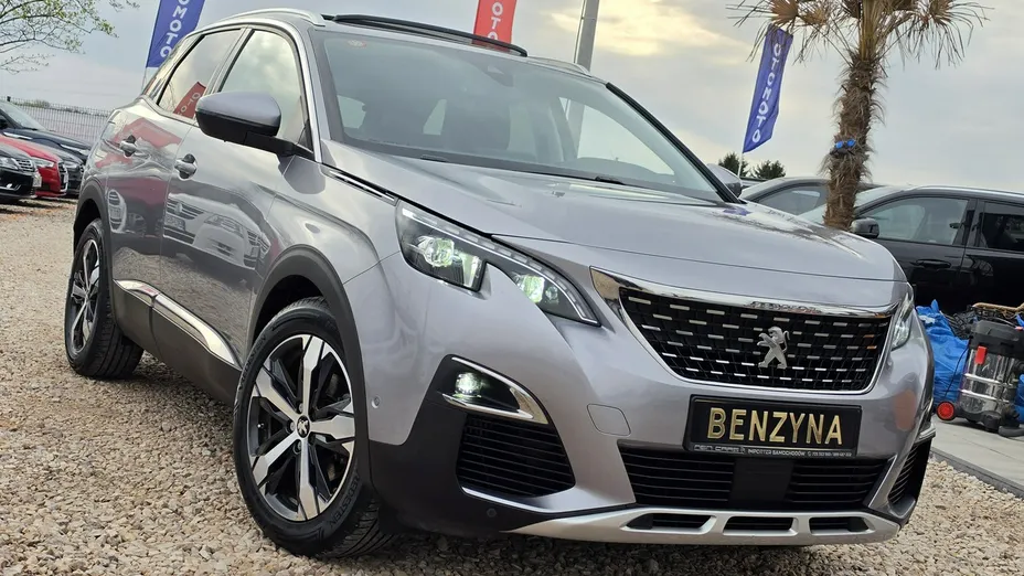 PEUGEOT 3008 -