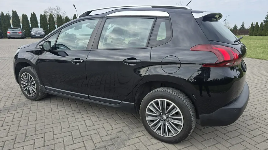 PEUGEOT 2008 -