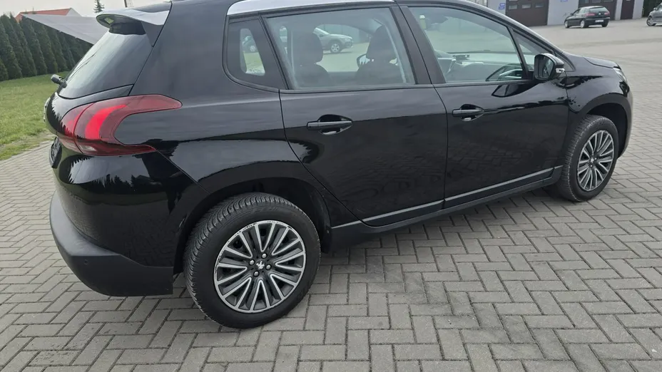 PEUGEOT 2008 -