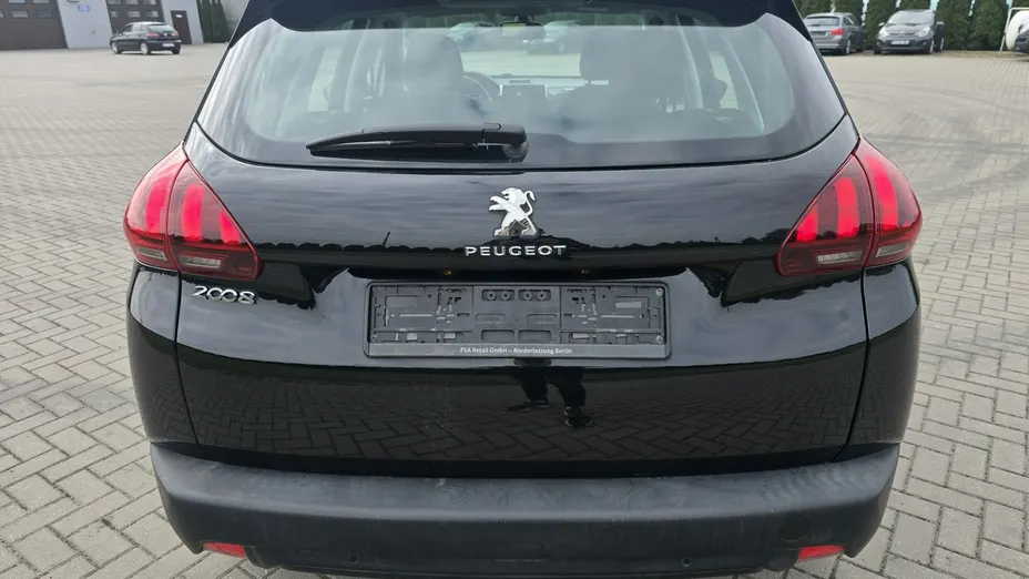 PEUGEOT 2008 -