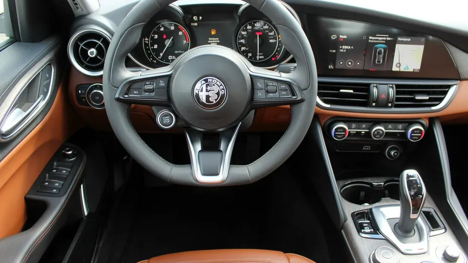 ALFA ROMEO Giulia -
