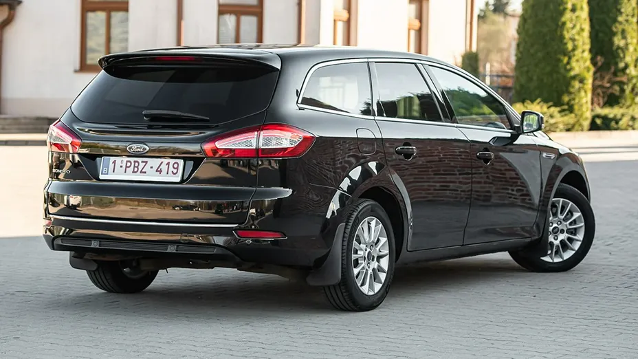 FORD Mondeo -