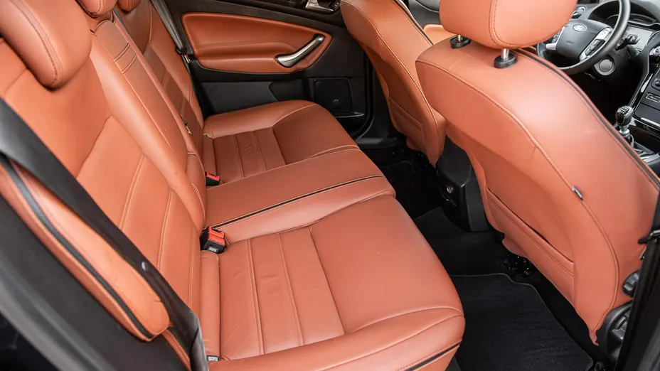 FORD Mondeo -