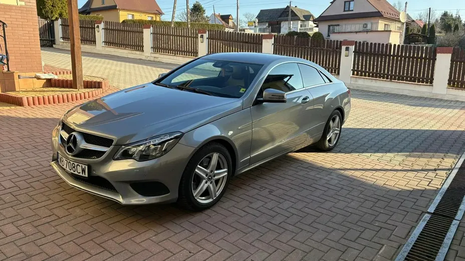 MERCEDES-BENZ E Klasa -