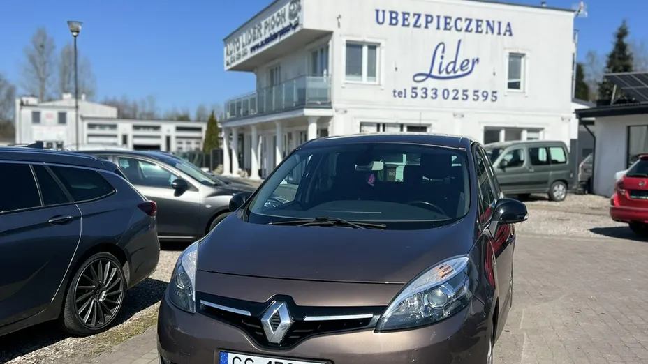 RENAULT Scenic -