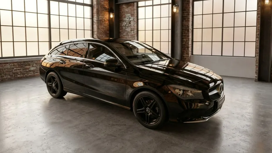 MERCEDES-BENZ CLA -