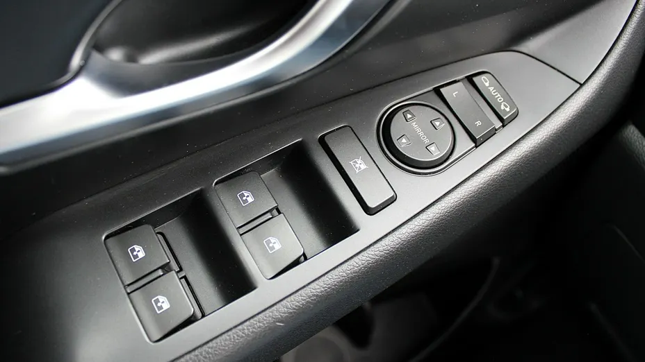 HYUNDAI i30 -