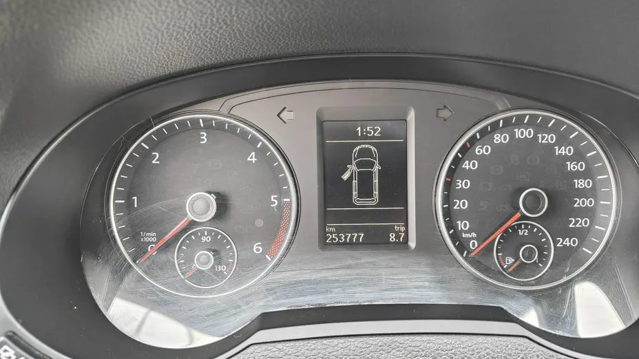 VOLKSWAGEN Sharan -