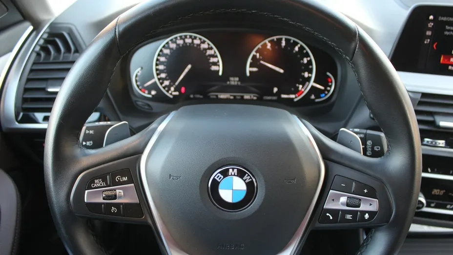 BMW X3 -