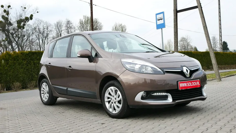 RENAULT Scenic -