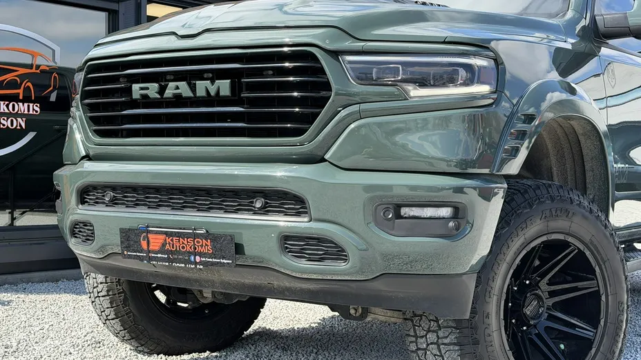 DODGE RAM -