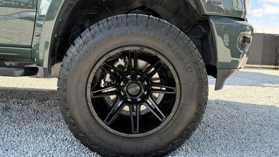 DODGE RAM -