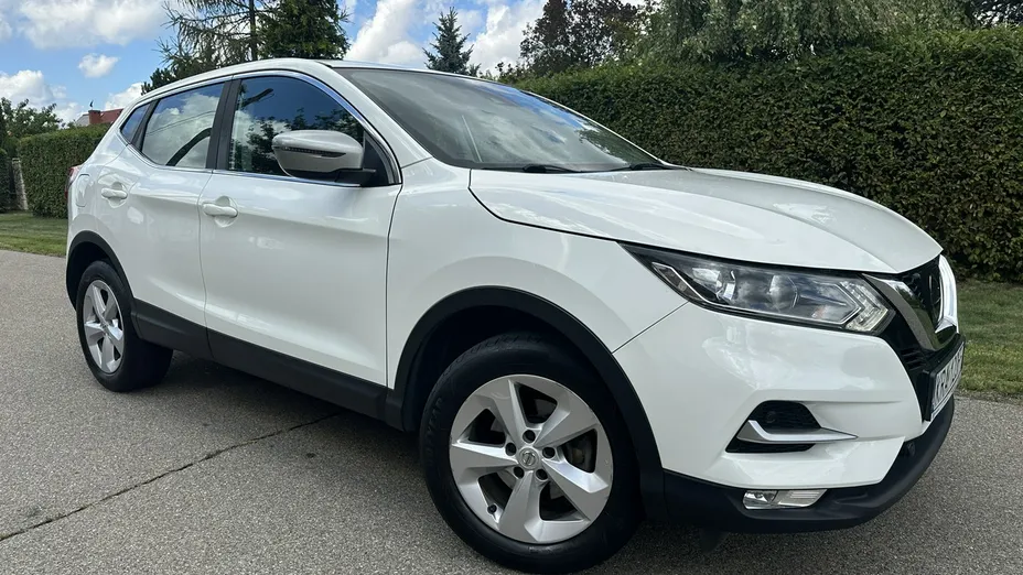 NISSAN Qashqai -