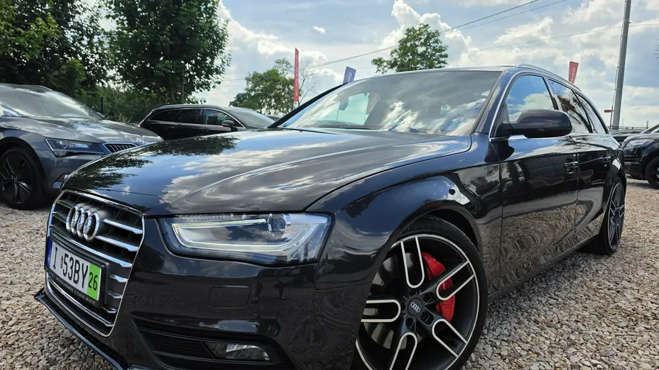 AUDI A4 -