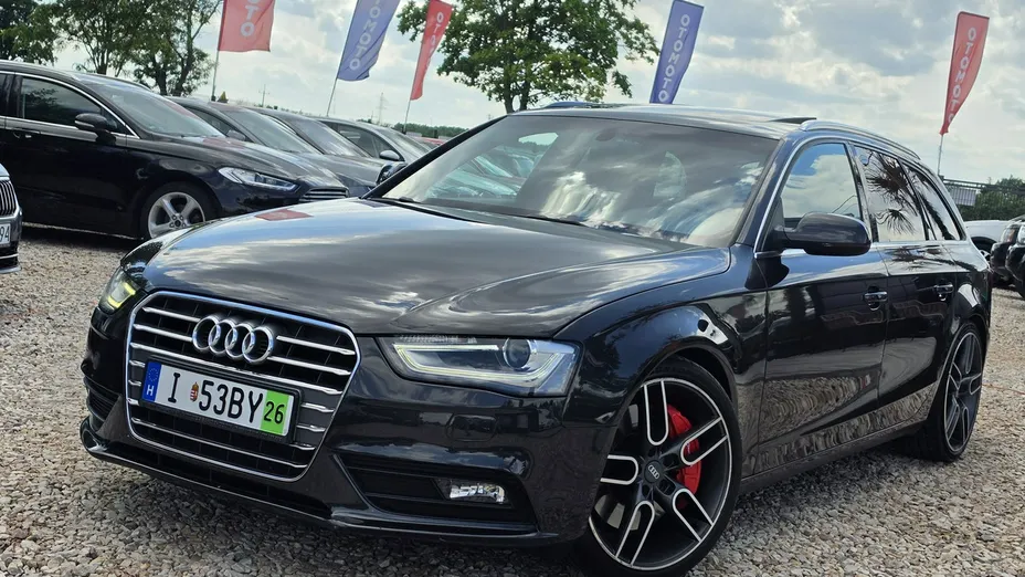 AUDI A4 -