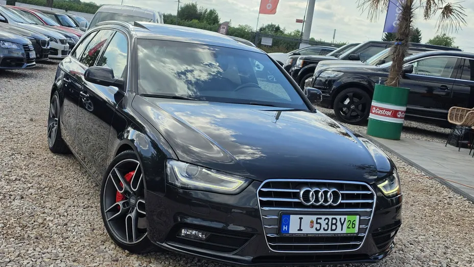 AUDI A4 -