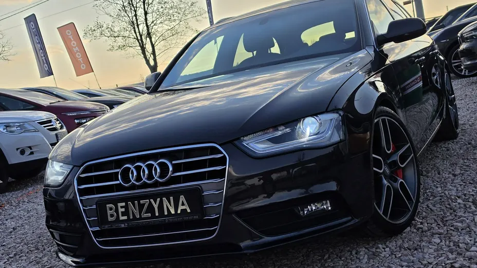 AUDI A4 -