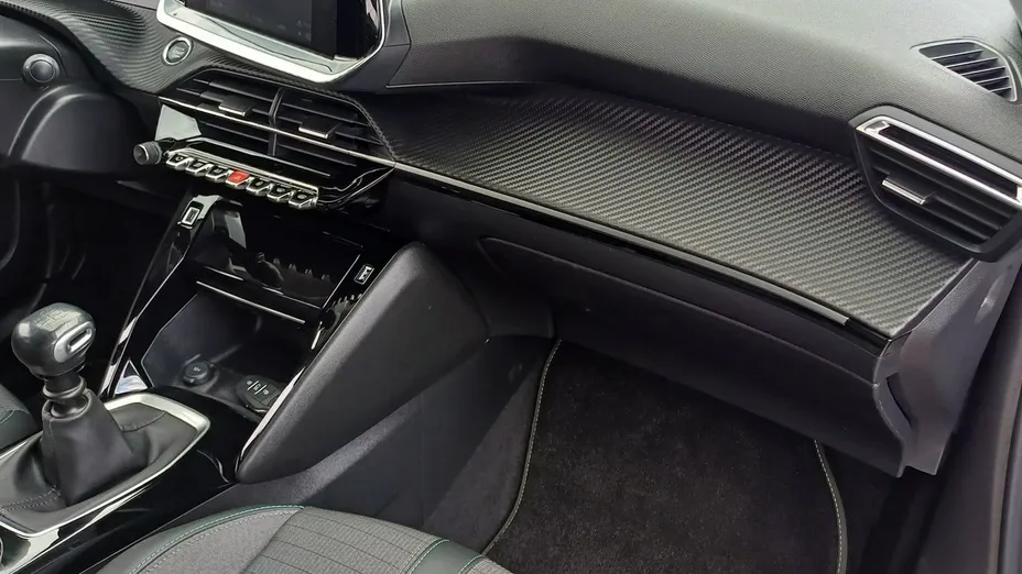 PEUGEOT 2008 -