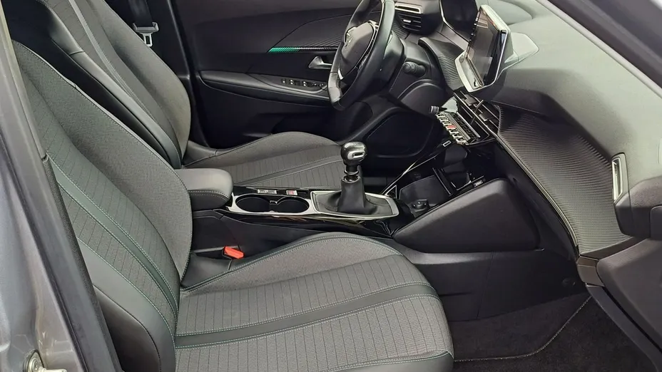 PEUGEOT 2008 -