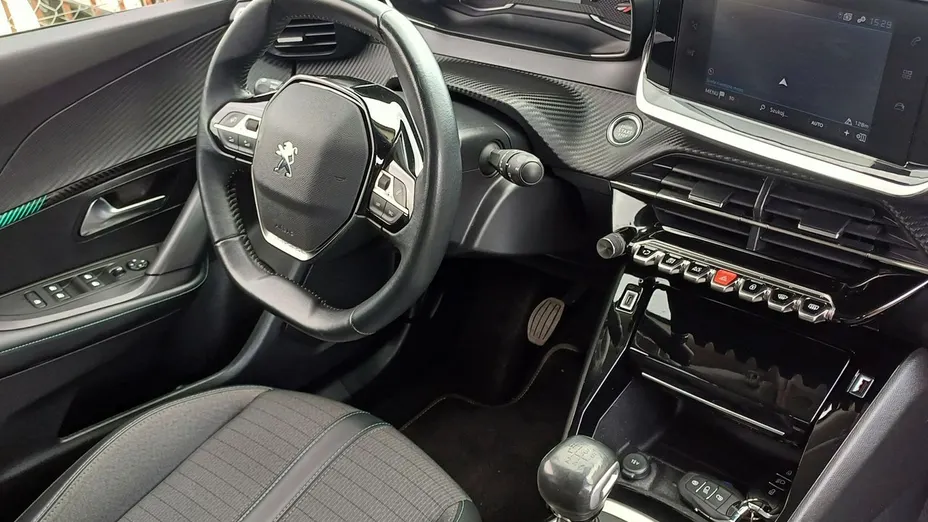 PEUGEOT 2008 -