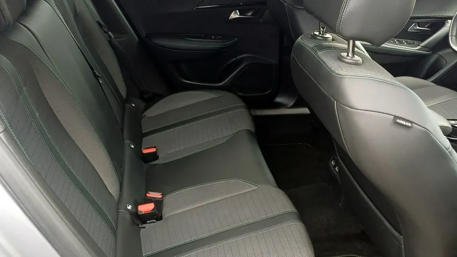 PEUGEOT 2008 -