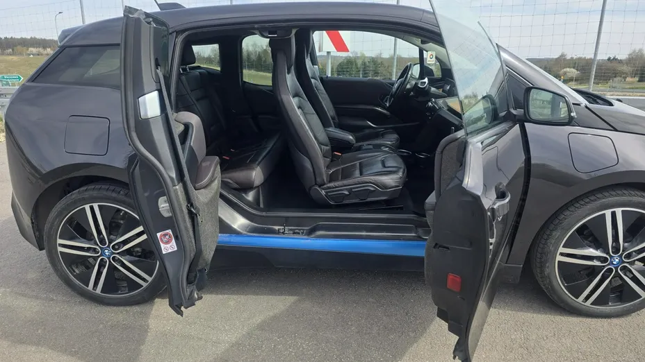 BMW i3 -