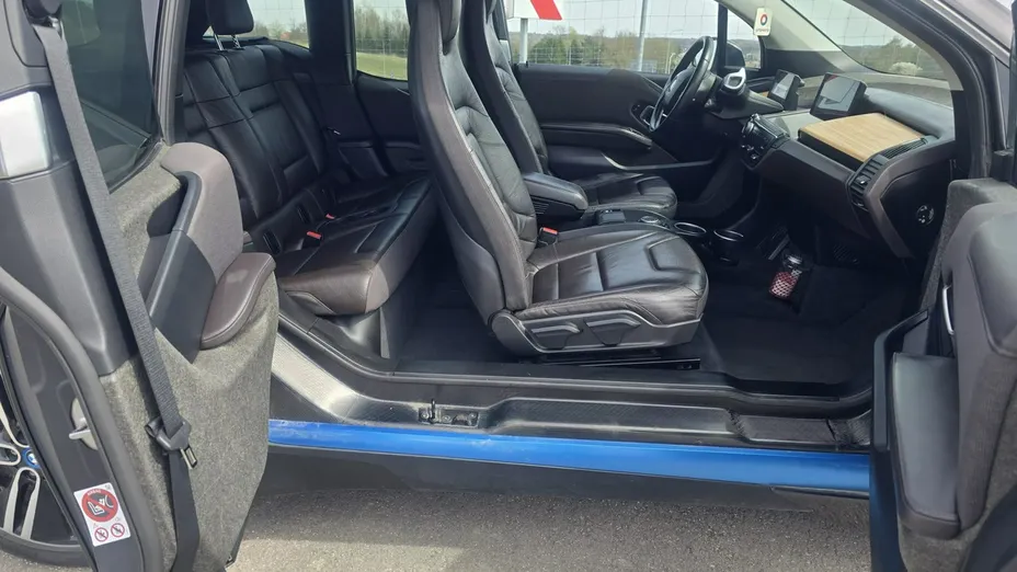BMW i3 -