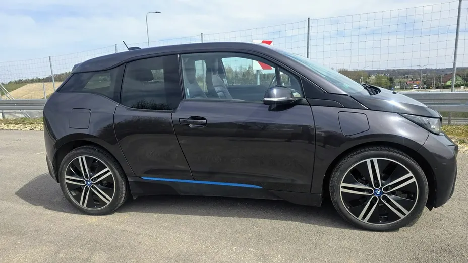 BMW i3 -