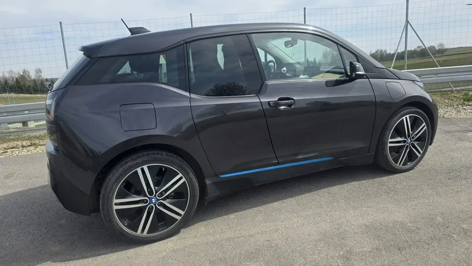 BMW i3 -