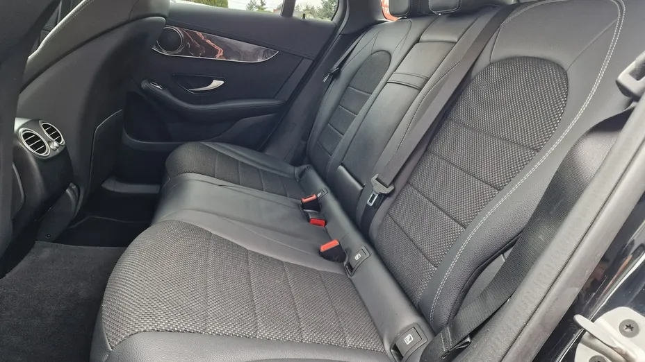 MERCEDES-BENZ GLC -