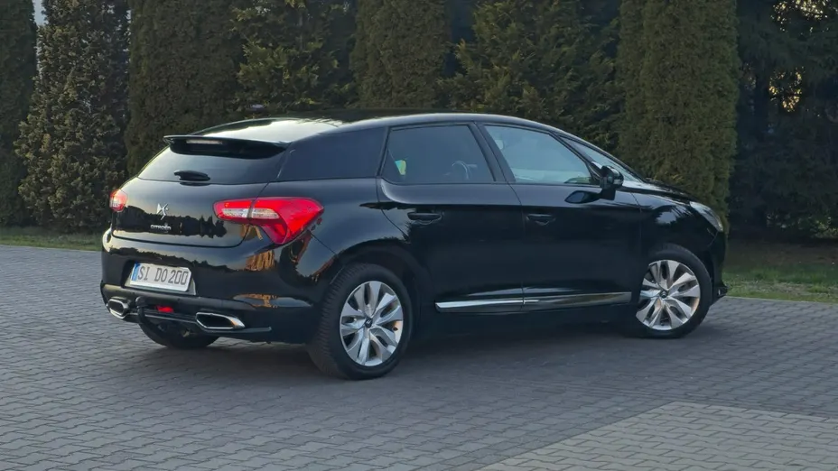 CITROEN DS5 -
