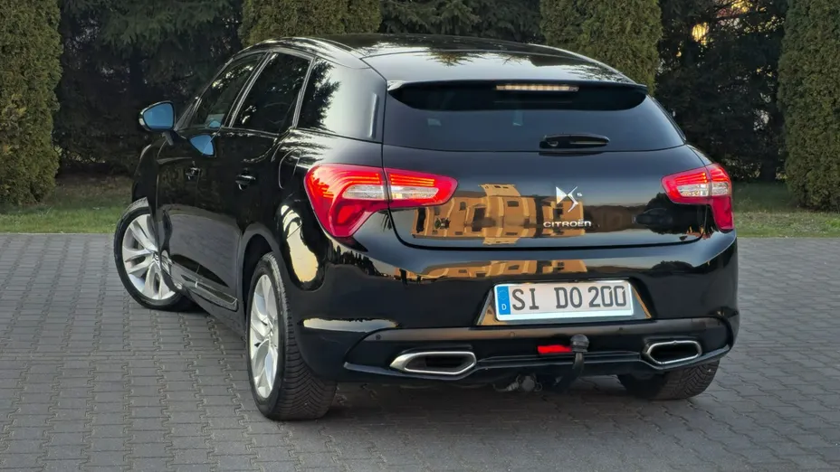 CITROEN DS5 -