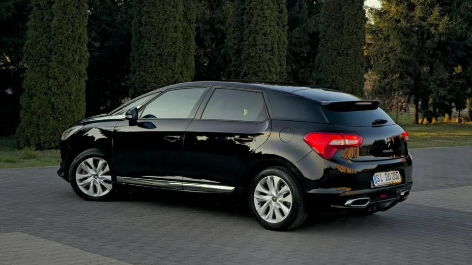 CITROEN DS5 -
