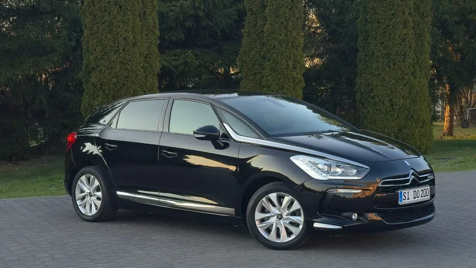 CITROEN DS5 -