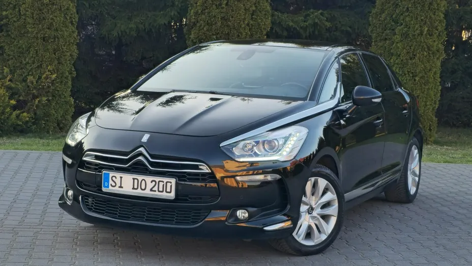 CITROEN DS5 -