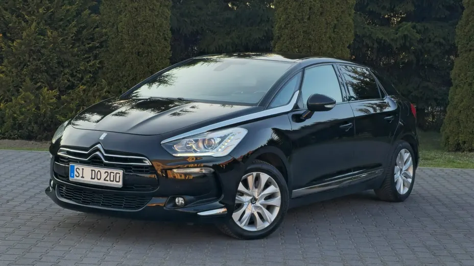 CITROEN DS5 -