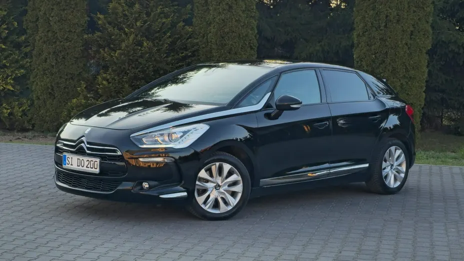 CITROEN DS5 -