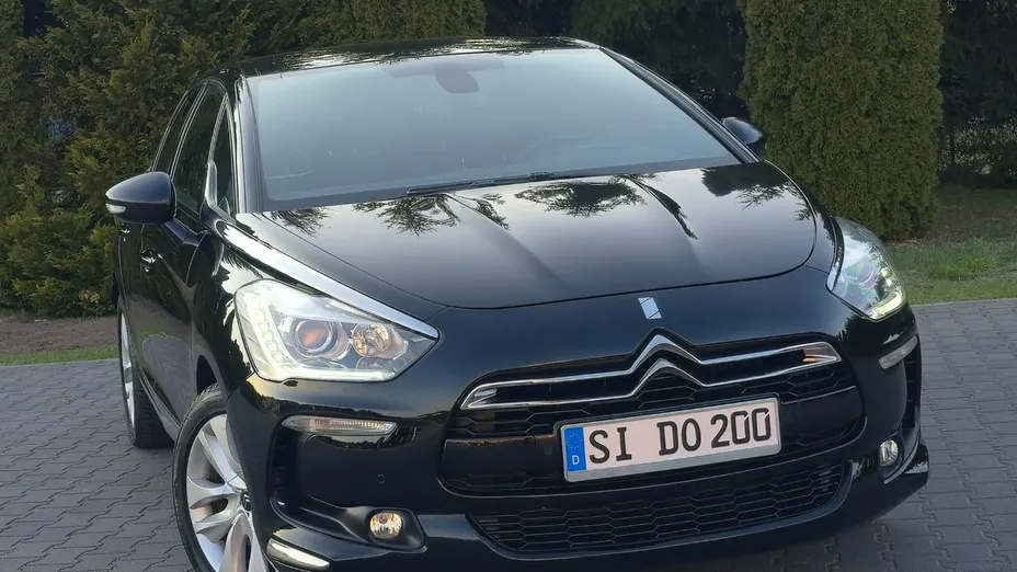 CITROEN DS5 -