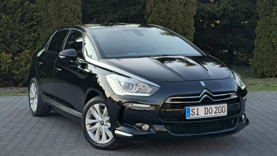 CITROEN DS5 -